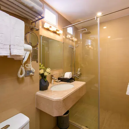 Hanoi Paon Hotel Spa & Sky Bar-3